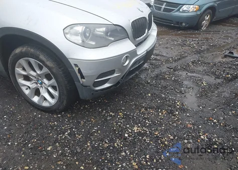 2012 BMW X5 xDrive35I/xDrive35I Premium/xDrive35I Sport Activity from USA, damaged, VIN 5UXZV4C52CL991940